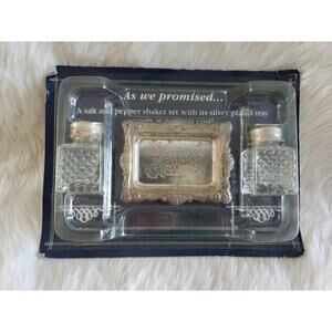 1989 Readers Digest Promo Silver plate Salt & Pepper Shakers w/ Tray